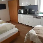 Pensión Gaestehaus Steininger 4*