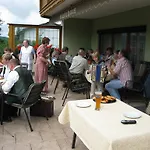 Pensión Gaestehaus Steininger 4*