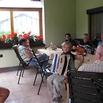 Pensión Gaestehaus Steininger 4*