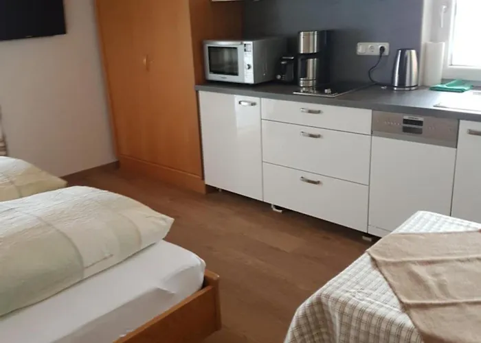 بيت ضيافة Gastehaus Steininger 4*