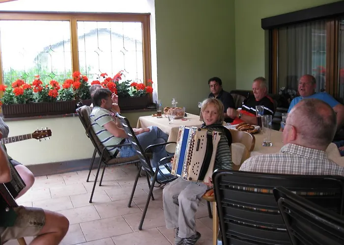 بيت ضيافة Gastehaus Steininger 4*