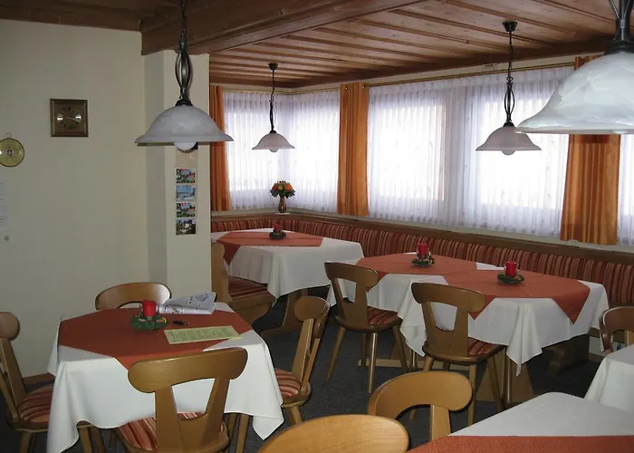 Gastehaus Steininger 4* تزفيسل