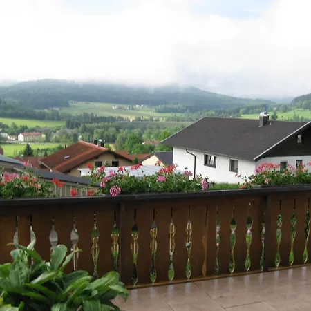 Gaestehaus Steininger Guest house *