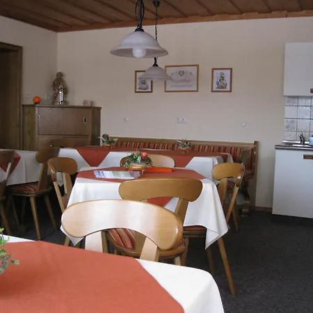 Vendégház Gaestehaus Steininger