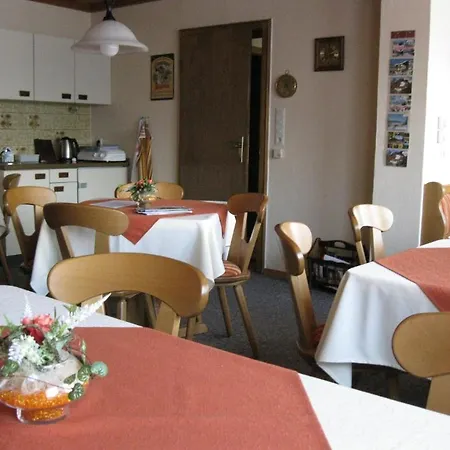 Vendégház Gaestehaus Steininger 4*