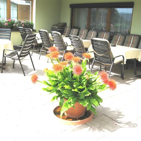 Gaestehaus Steininger Guest house *