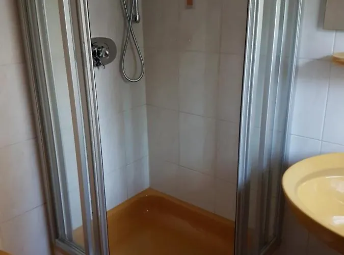 Gaestehaus Steininger Pensión 4*